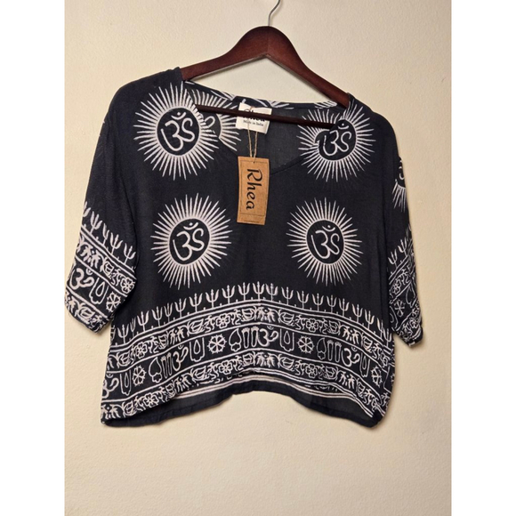 Rhea Tops - BOHO women's Rhea Black & White Om Symbol Crop Top M